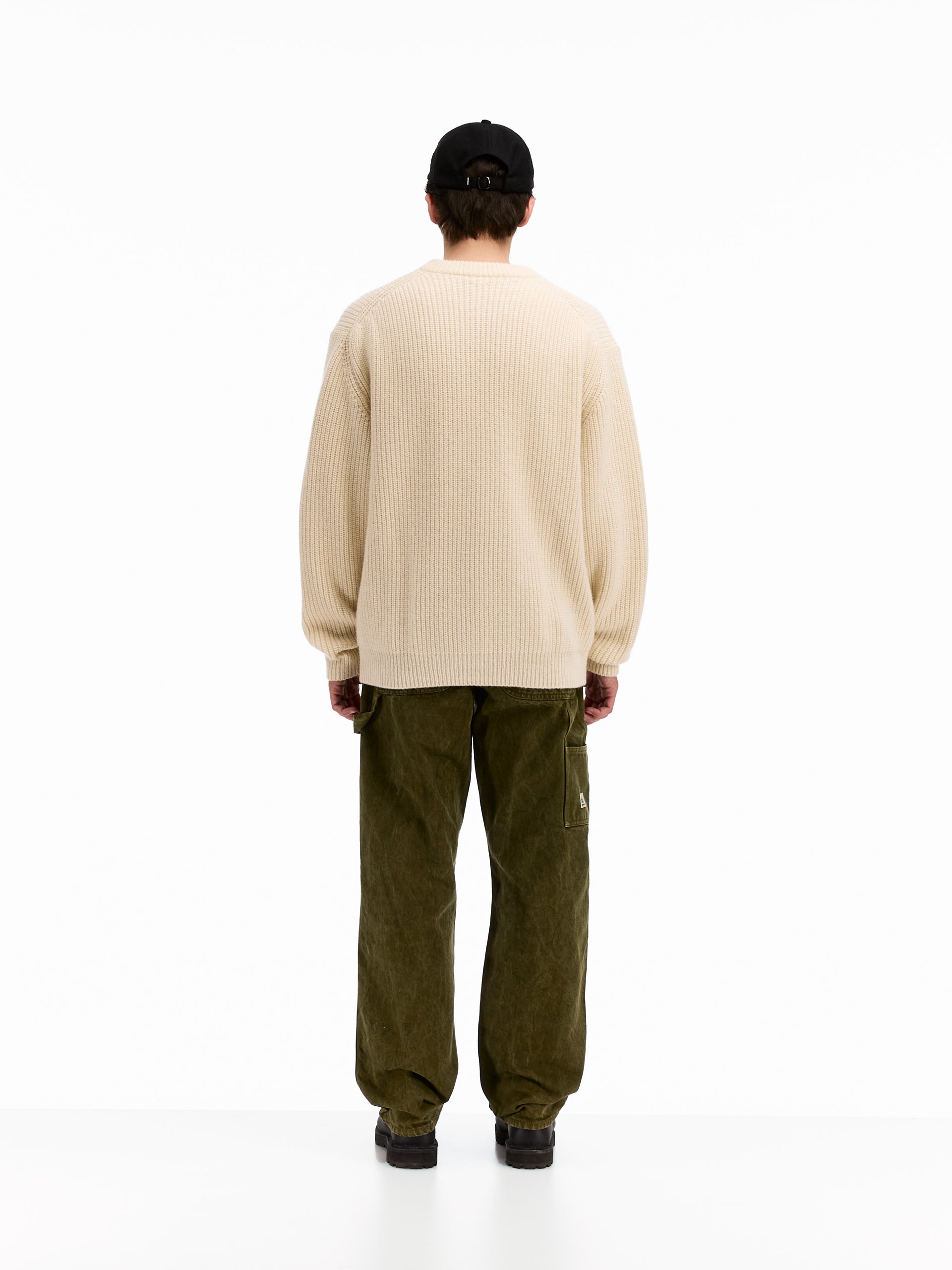 vowels-aw25-model-off-white-